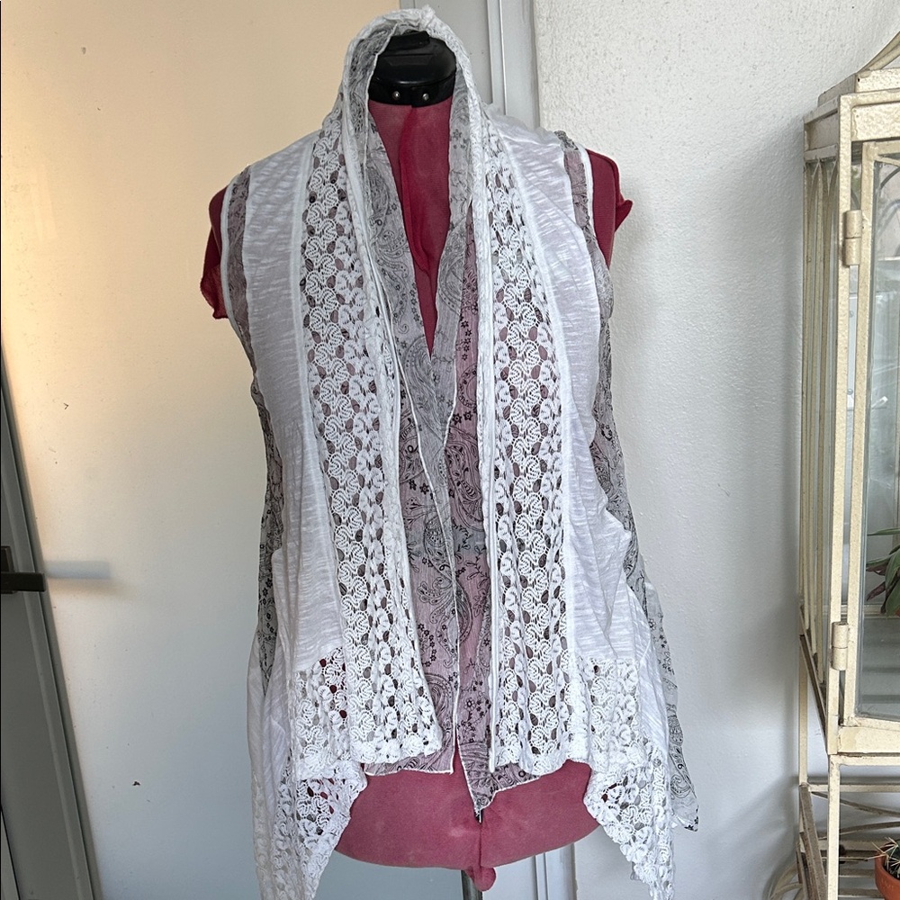 Fleur de Lis Collection White Lace Vest